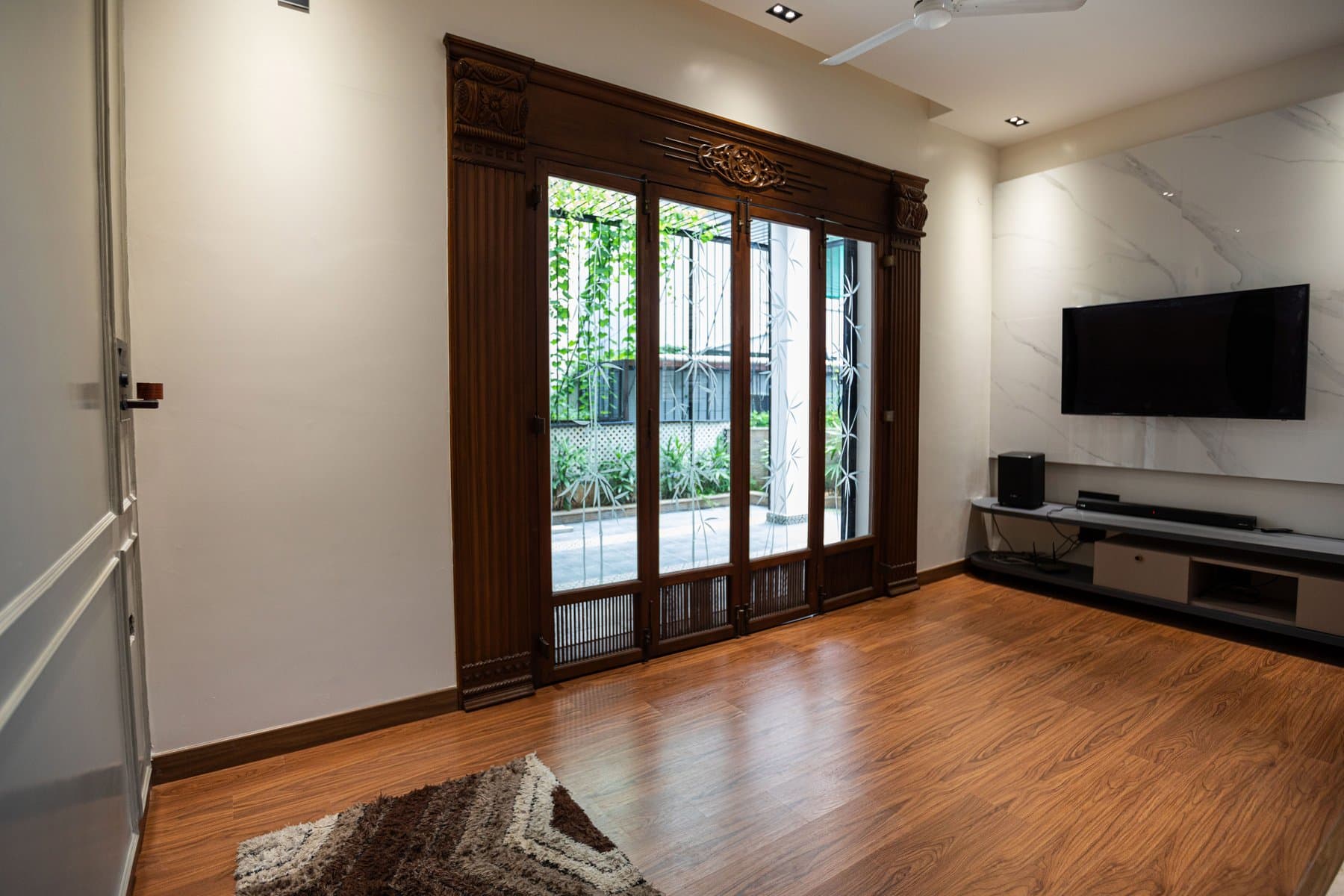 Residential Living Room flooring project image 2